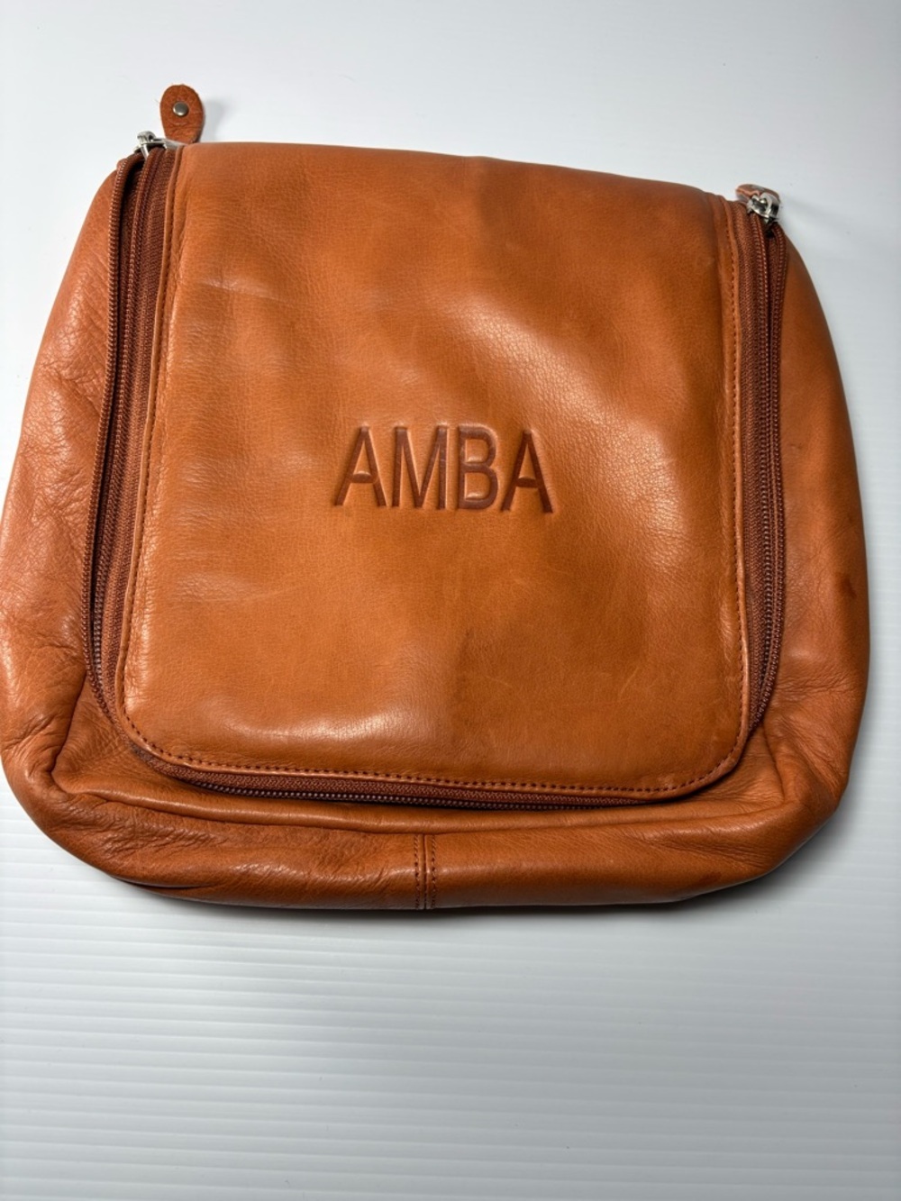 Canyon Outback Leather Hanging Toiletry Bag – Cognac Tan AMBA Edition